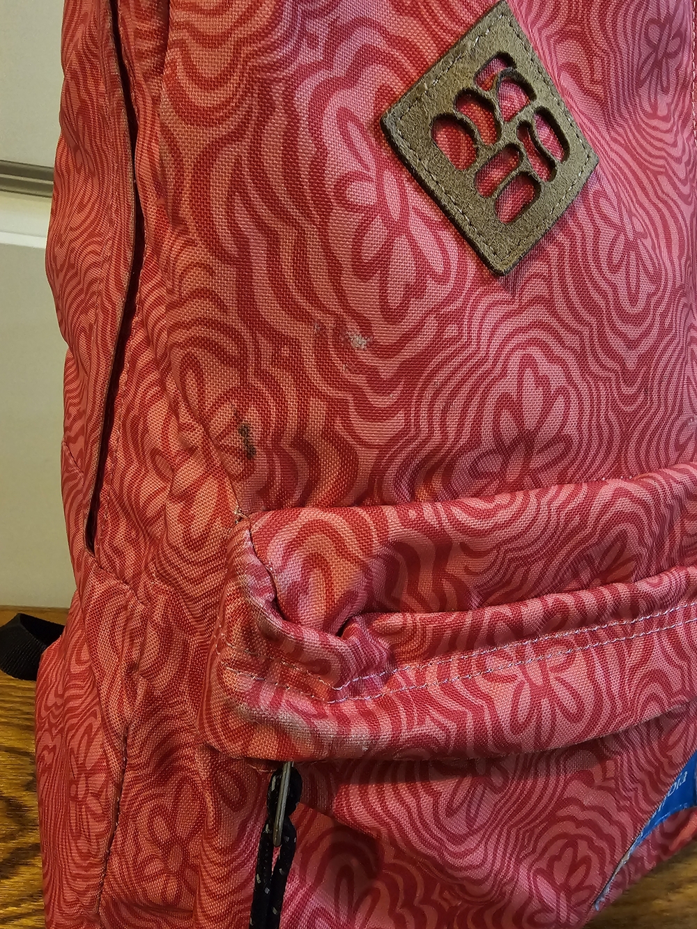 Columbia Pink Patterned Backpack - - Picture 4 of 14